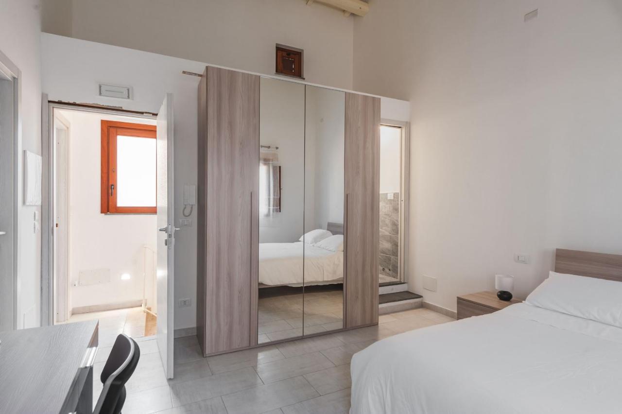 شقة Modern Duplex With Balcony By Wonderful Italy كاتانيا المظهر الخارجي الصورة